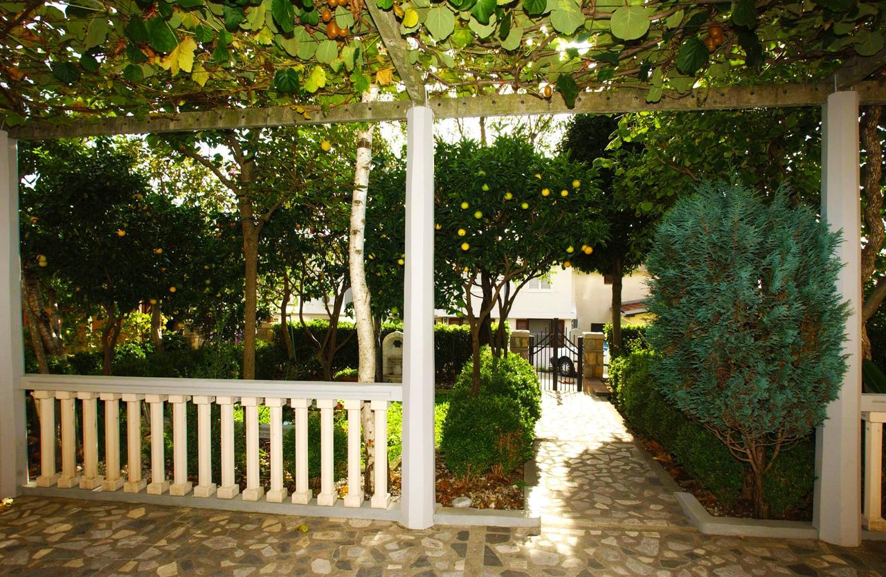 Mm Kovacevic Apartments Petrovac 外观 照片