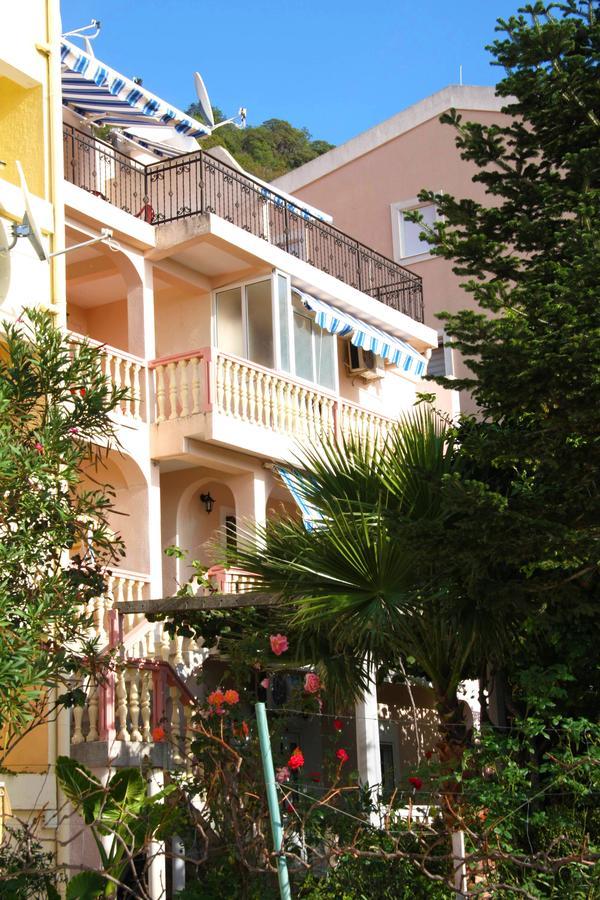 Mm Kovacevic Apartments Petrovac 外观 照片
