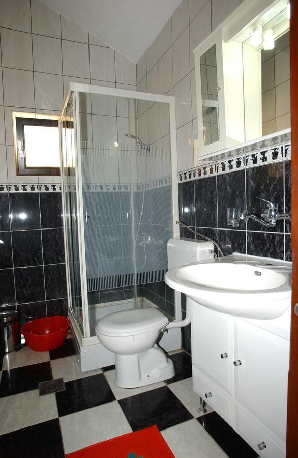 Mm Kovacevic Apartments Petrovac 外观 照片