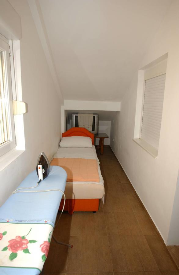 Mm Kovacevic Apartments Petrovac 外观 照片